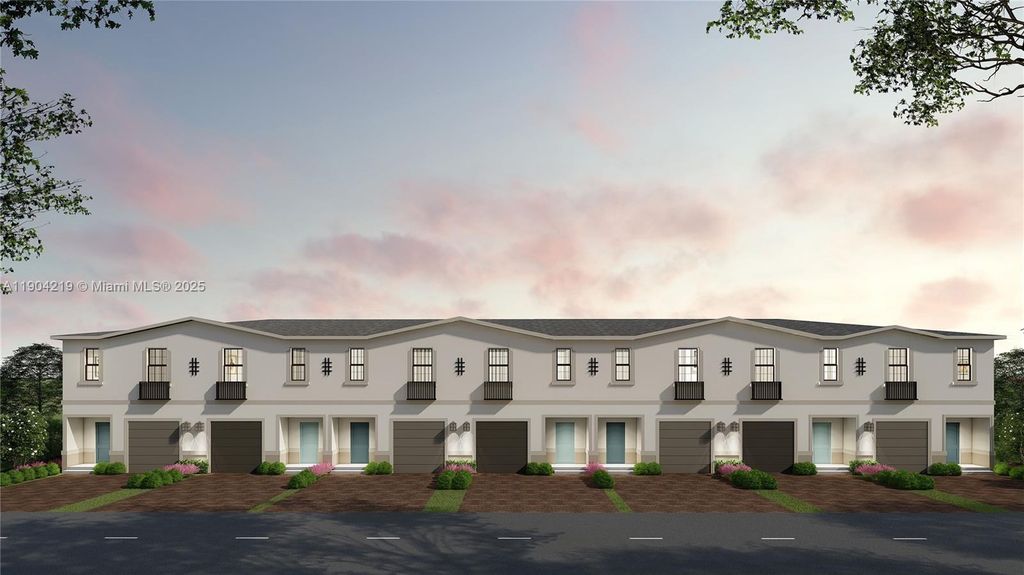 656 NW 6th Street, Florida City, FL 33034