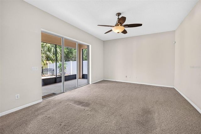7906 CAMDEN WOODS DRIVE, Tampa, FL 33619