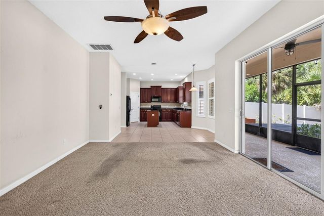 7906 CAMDEN WOODS DRIVE, Tampa, FL 33619
