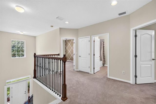 7906 CAMDEN WOODS DRIVE, Tampa, FL 33619