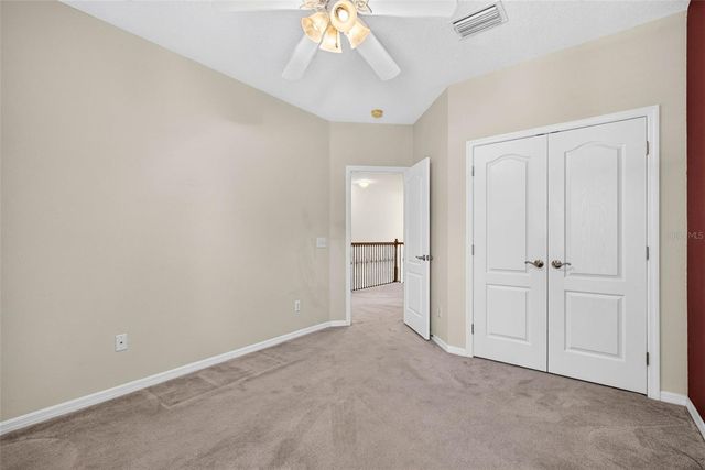 7906 CAMDEN WOODS DRIVE, Tampa, FL 33619