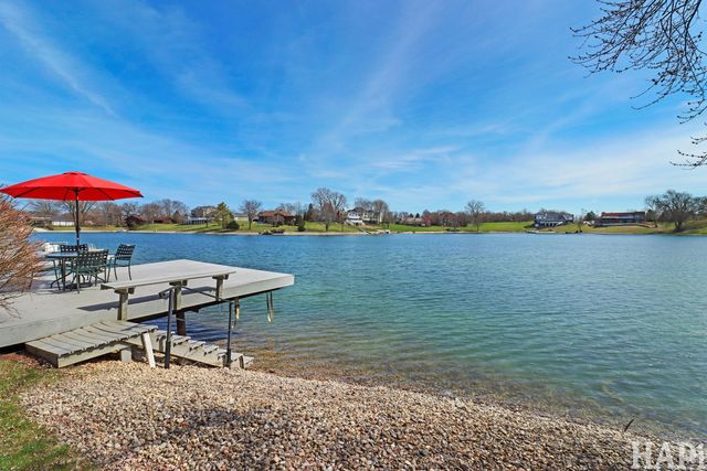 2916 N Bayview Lane, Mchenry, IL 60051