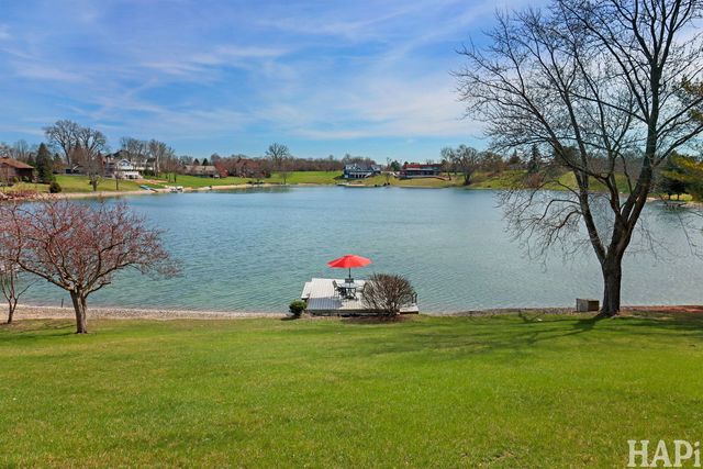 2916 N Bayview Lane, Mchenry, IL 60051