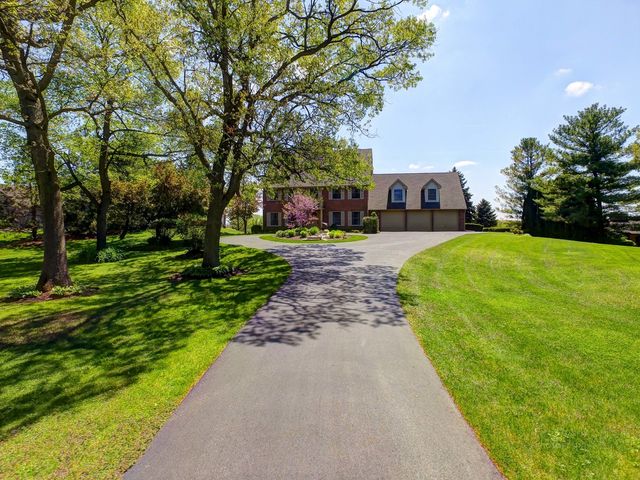 2916 N Bayview Lane, Mchenry, IL 60051