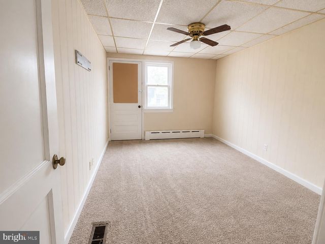 6433 GUYER AVE, Philadelphia, PA 19142