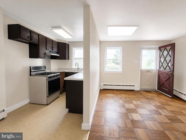 6433 GUYER AVE, Philadelphia, PA 19142