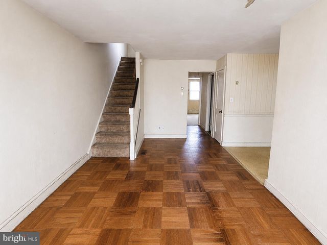 6433 GUYER AVE, Philadelphia, PA 19142