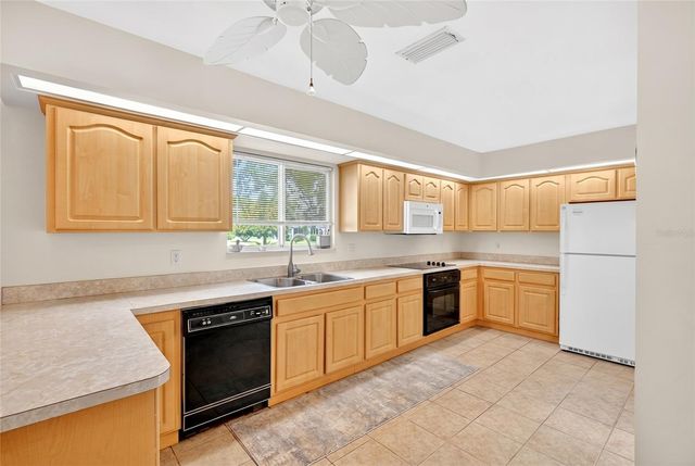 17520 SE 112TH AVENUE, Summerfield, FL 34491