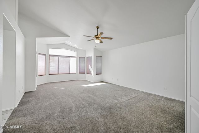 4633 E Robin Lane, Phoenix, AZ 85050