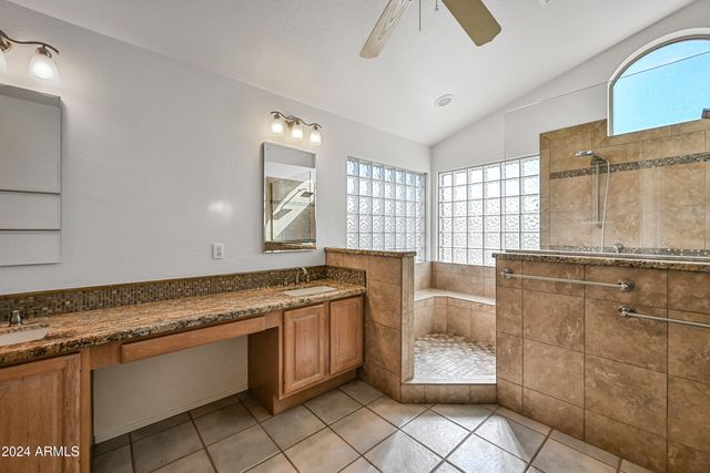 4633 E Robin Lane, Phoenix, AZ 85050