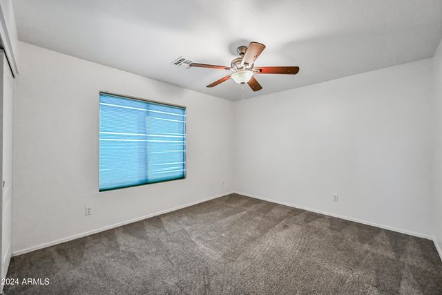 4633 E Robin Lane, Phoenix, AZ 85050