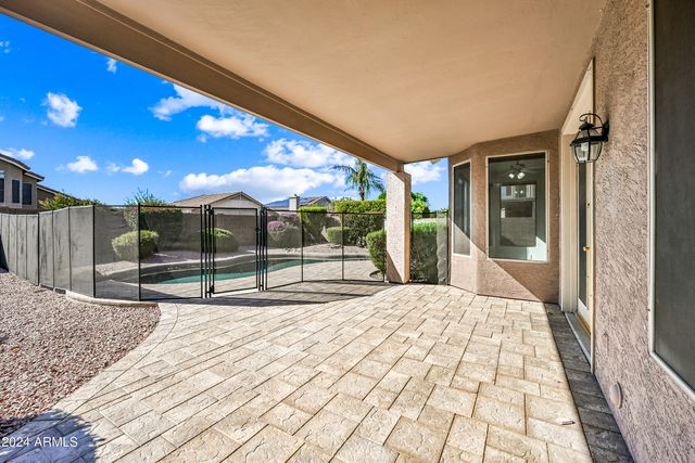 4633 E Robin Lane, Phoenix, AZ 85050