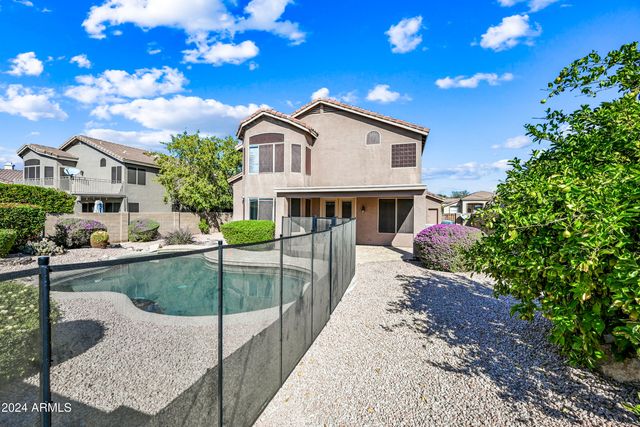 4633 E Robin Lane, Phoenix, AZ 85050
