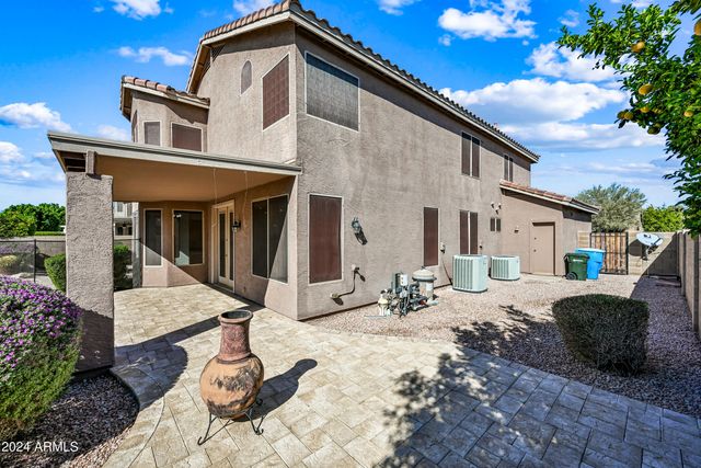4633 E Robin Lane, Phoenix, AZ 85050