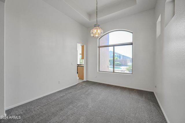 4633 E Robin Lane, Phoenix, AZ 85050