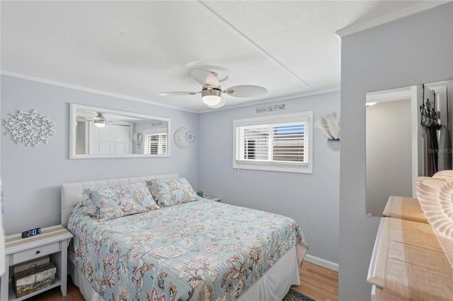 5327 6TH PLACE S, Gulfport, FL 33707