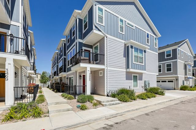 3462 S PEEBLES CT, South Salt Lake, UT 84115
