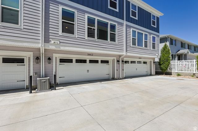 3462 S PEEBLES CT, South Salt Lake, UT 84115