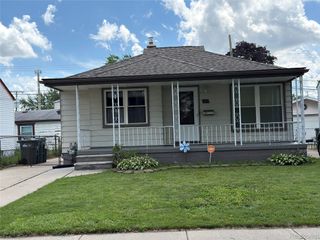 511 Detroit Avenue, Lincoln Park, MI 48146