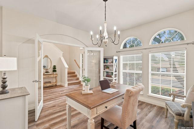 2707 Summit View, San Antonio, TX 78261