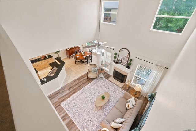 2707 Summit View, San Antonio, TX 78261