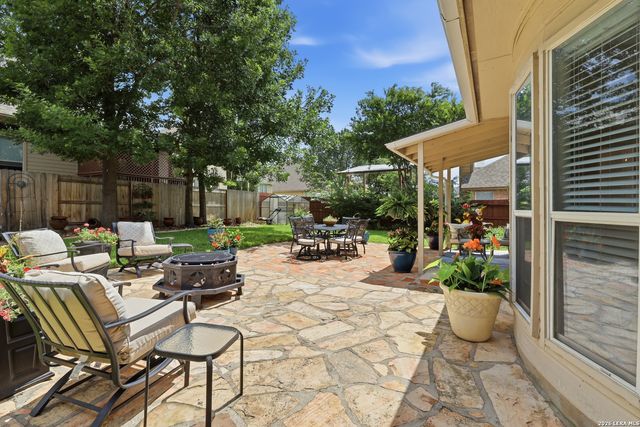 2707 Summit View, San Antonio, TX 78261