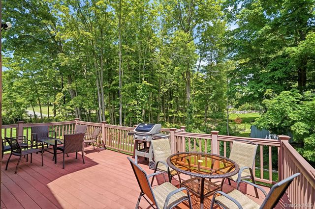 1 Southgate Drive, Cortlandt Manor, NY 10567