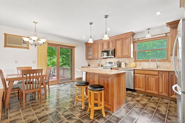 1 Southgate Drive, Cortlandt Manor, NY 10567