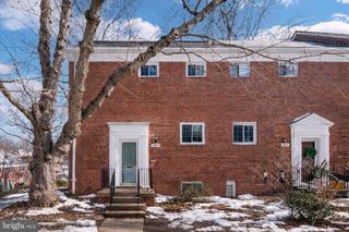 3129 MARTHA CUSTIS DR, Alexandria, VA 22302