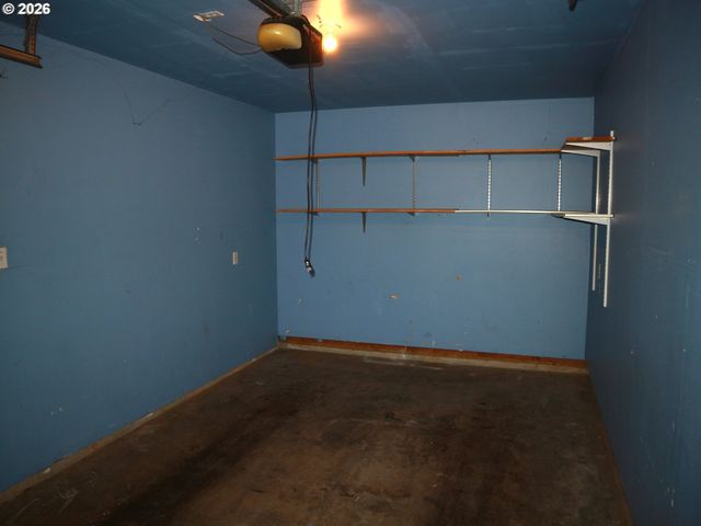 13040 Se TESSA St, Portland, OR 97233