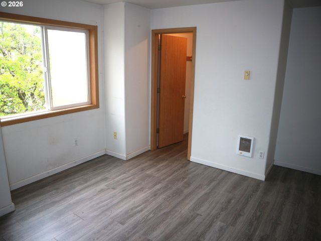 13040 Se TESSA St, Portland, OR 97233