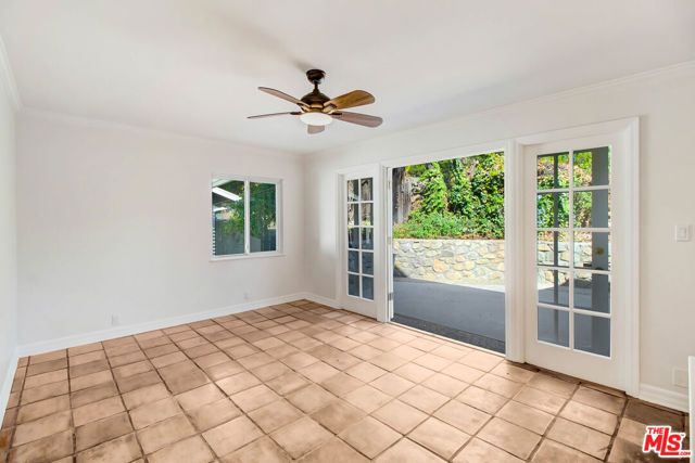 2401 Olive Avenue, La Crescenta, CA 91214