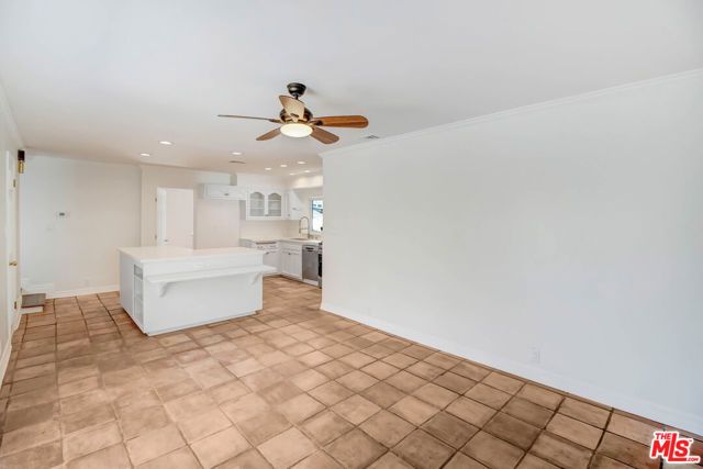 2401 Olive Avenue, La Crescenta, CA 91214