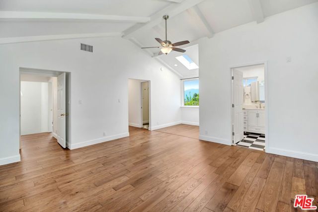 2401 Olive Avenue, La Crescenta, CA 91214