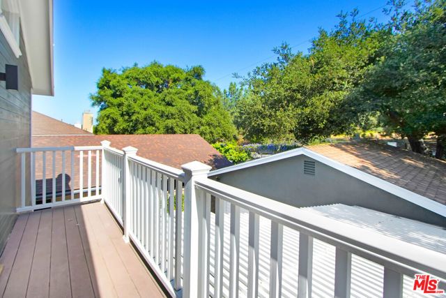 2401 Olive Avenue, La Crescenta, CA 91214