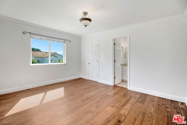 2401 Olive Avenue, La Crescenta, CA 91214