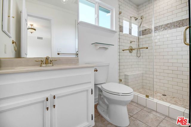 2401 Olive Avenue, La Crescenta, CA 91214