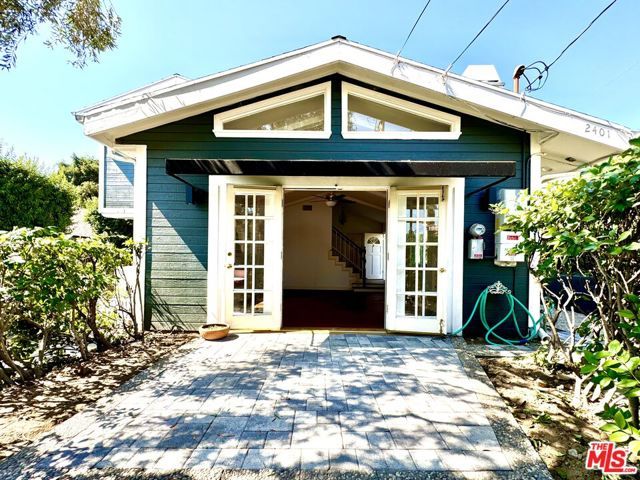 2401 Olive Avenue, La Crescenta, CA 91214