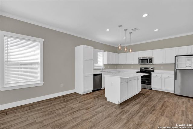 611 Rudolph, San Antonio, TX 78202