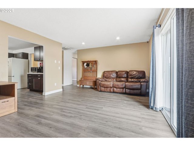 7521 Ne 104TH Ave, Vancouver, WA 98662