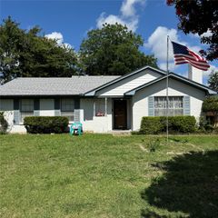 1411 Timberlake Circle, Richardson, TX 75080