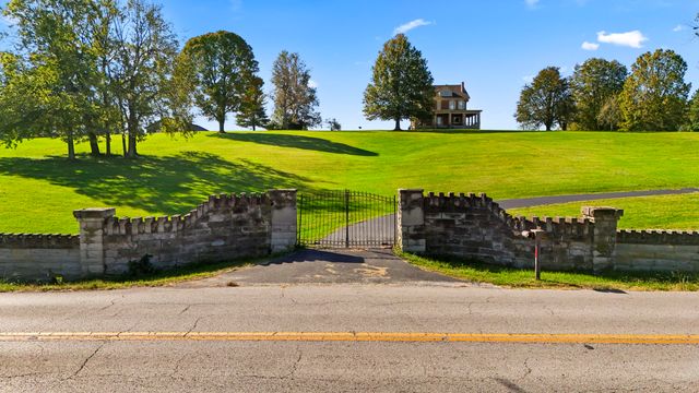 3166 Colby Road, Winchester, KY 40391