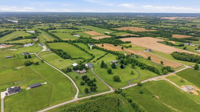 3166 Colby Road, Winchester, KY 40391