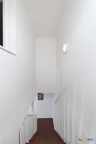 833 Old Ranch Road 12, San Marcos, TX 78666