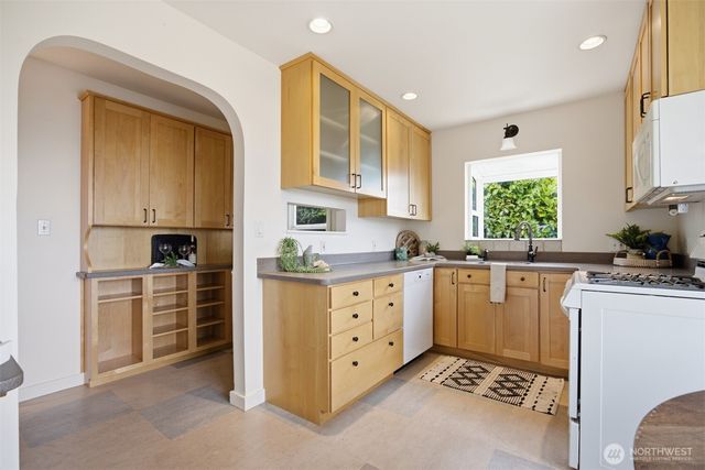 1003 14th Street, Bellingham, WA 98225