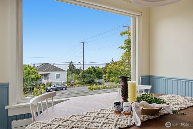 1003 14th Street, Bellingham, WA 98225