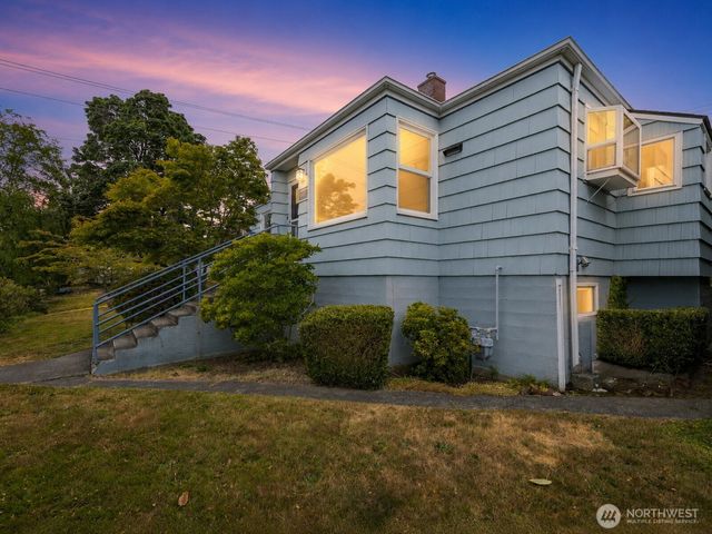 1003 14th Street, Bellingham, WA 98225