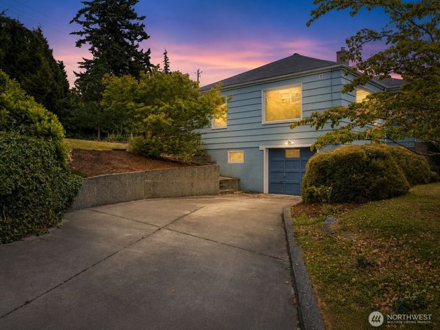 1003 14th Street, Bellingham, WA 98225