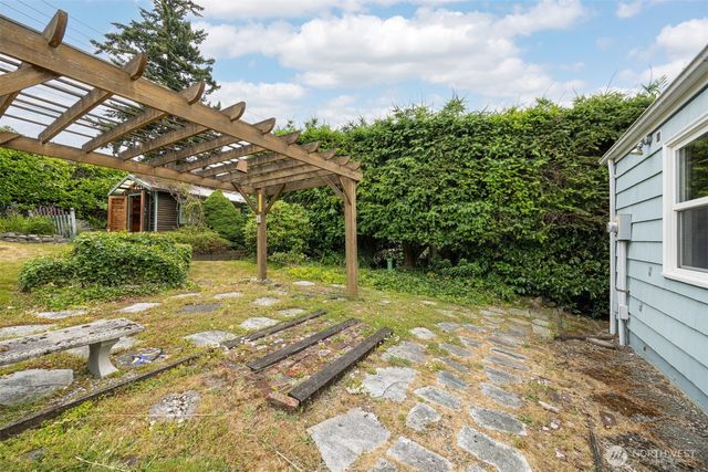 1003 14th Street, Bellingham, WA 98225