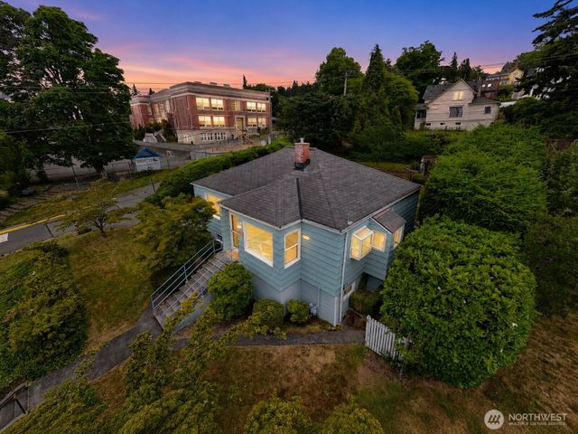 1003 14th Street, Bellingham, WA 98225